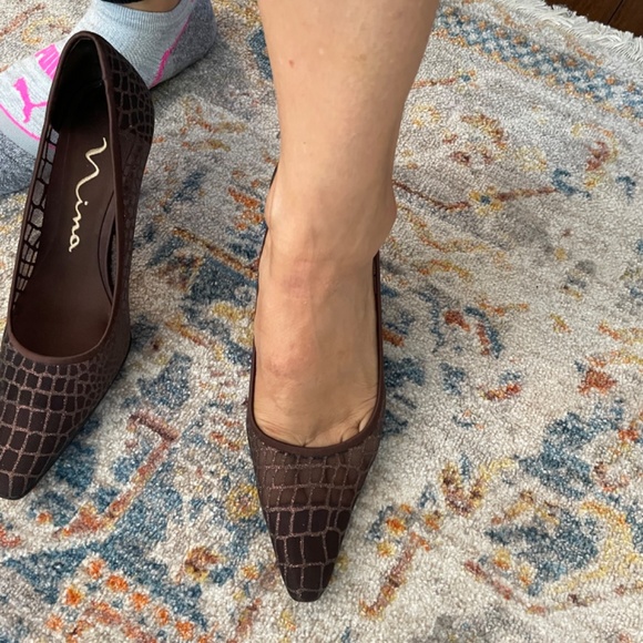 Ladies 👠 - Picture 2 of 5